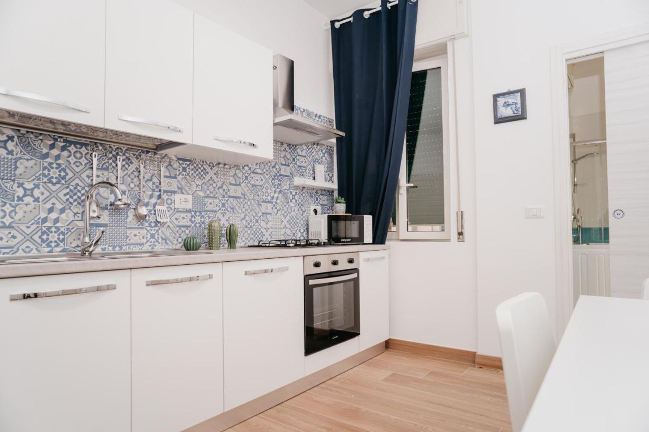 דירות נאפולי Brombeis Fantastica By Casa Napoletana - Town Center מראה חיצוני תמונה